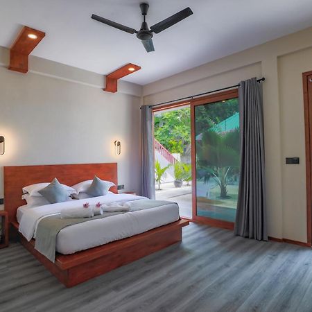 Sunny Breeze View Hotel Hangnaameedhoo Exterior foto