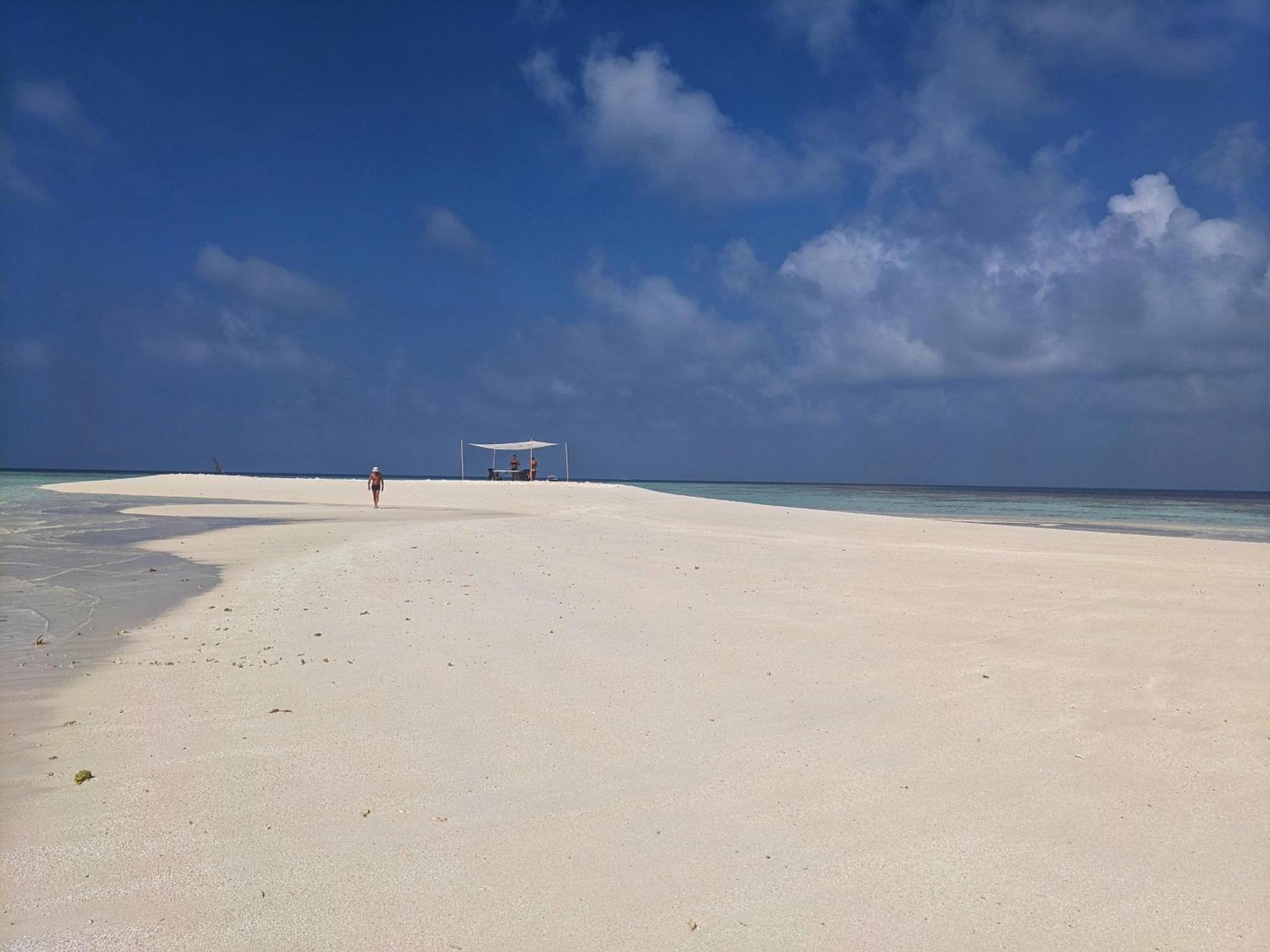Sunny Breeze View Hotel Hangnaameedhoo Exterior foto